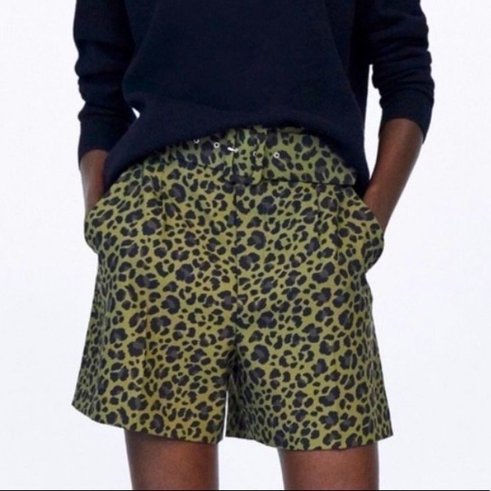 Zara Olive green high waisted shorts